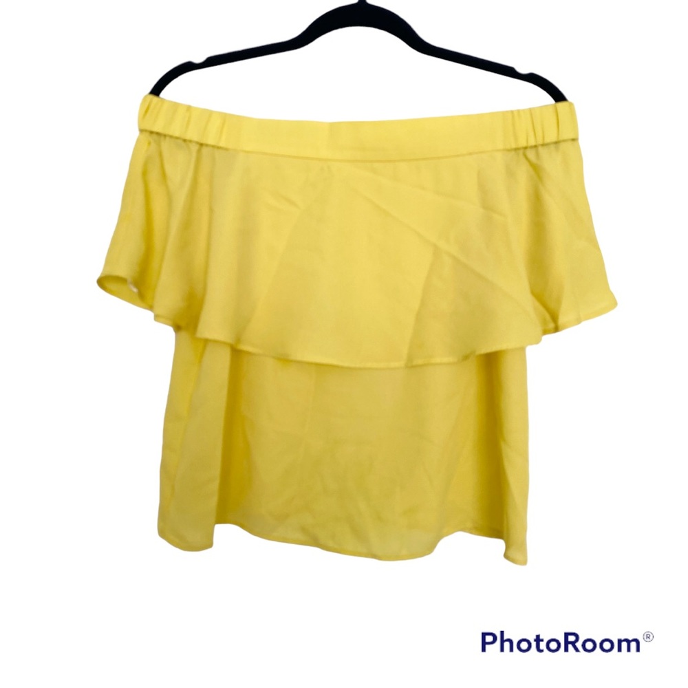 Forever 21 Yellow Ruffle Offshoulder Spring Summer Gift sister mother friend